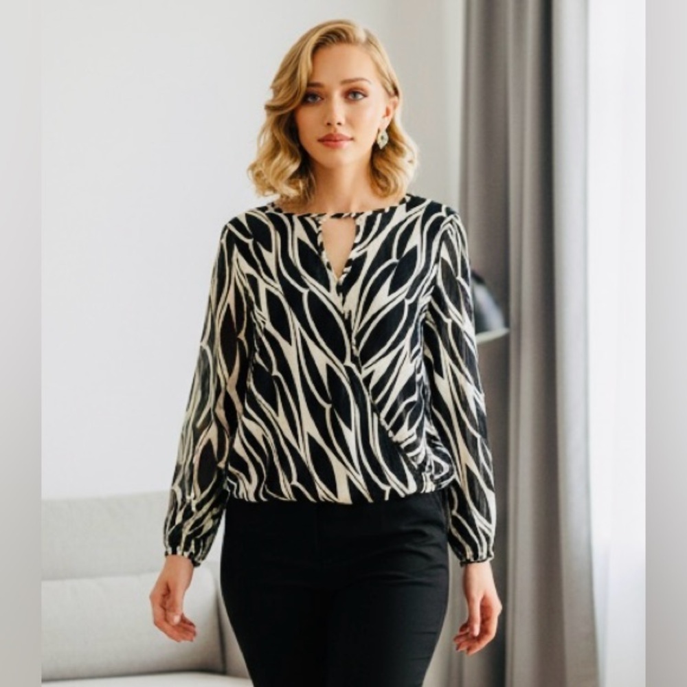 EUC Vince Camuto SZ S Black/white sheer faux wrap top w/long sleeves/bust 40”